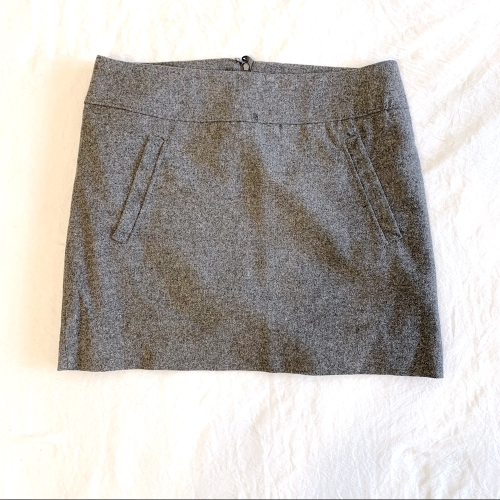 H&M Grey Mini w/Front Pocket (pocket open across)